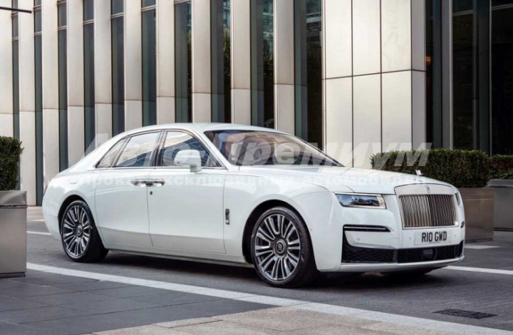Rolls-Royce Ghost Белый 